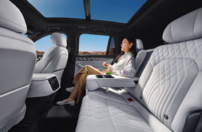 限时专享价19.88万元起 2026款领克09四驱探索版上市