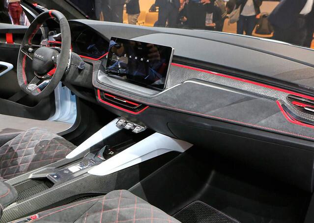 VISION RS亮相巴黎车展（图片来源网络）