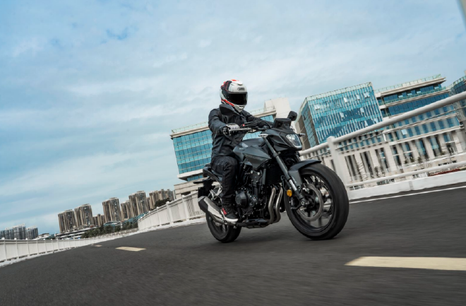 Honda焕新发布NX400、CB400F、CBR400R，NX400售价公布！