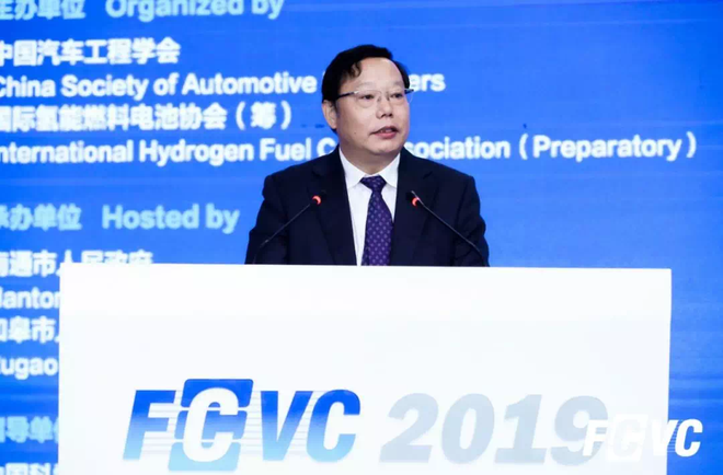 江苏省南通市市委副书记、市长徐惠民