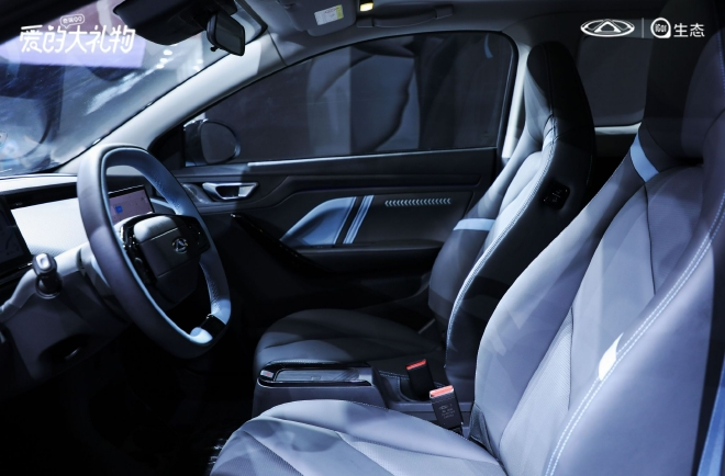 2022成都车展：奇瑞无界Pro/QQ冰淇淋场景车亮相