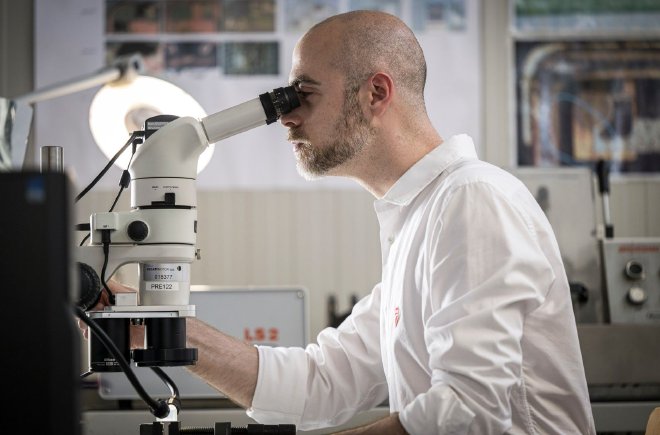 电子技术创新，杜卡迪发展之道