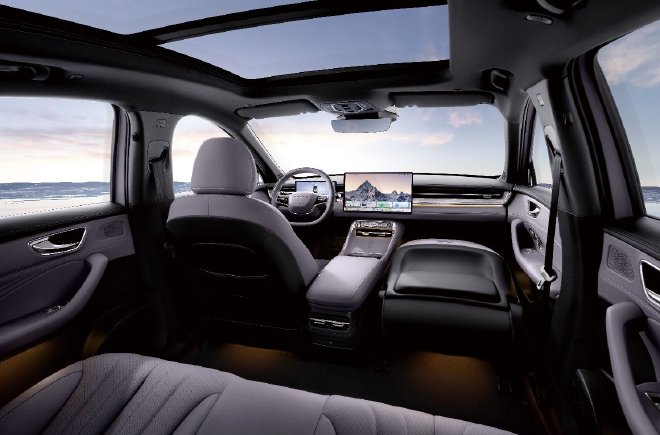 荣威M7 DMH发布同级唯一AI mCDC底盘 9月17日正式上市