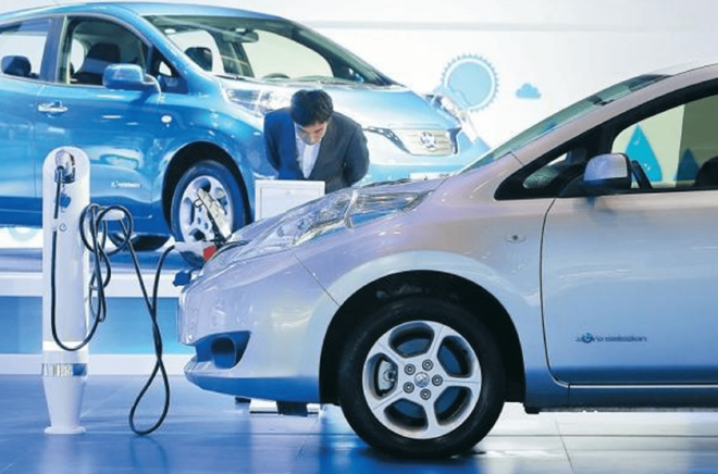 王凤英出任小鹏总裁 车企高层变动再掀波澜