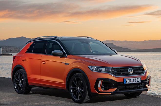 《日内瓦车展取消 不影响“撩”车》超20款2.0T高性能车盘点