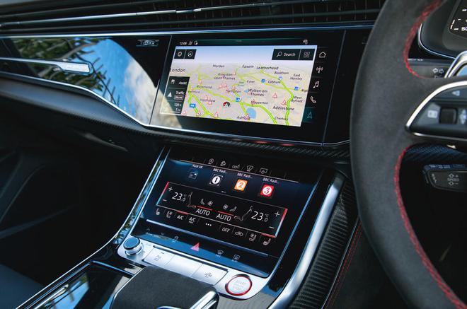 全新奥迪RS Q8评测  配全时四驱系统