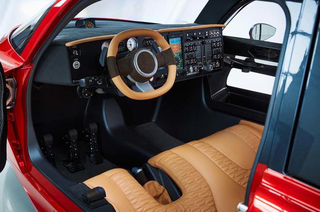 PAL-V Liberty飞行汽车实际驾驶体验 小马力发动机乐趣多