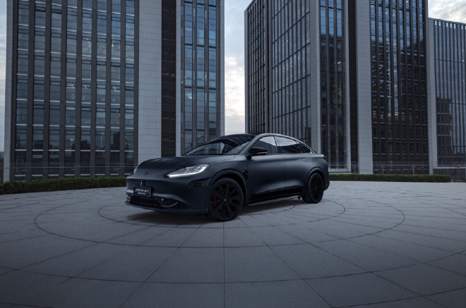 交付2个月后 极狐阿尔法S 全新HI版迎首次OTA升级