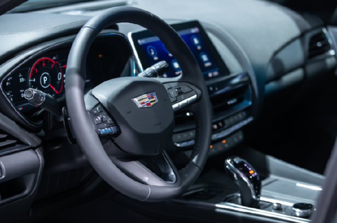 年轻人的激情乐趣 2023款凯迪拉克CT5来袭