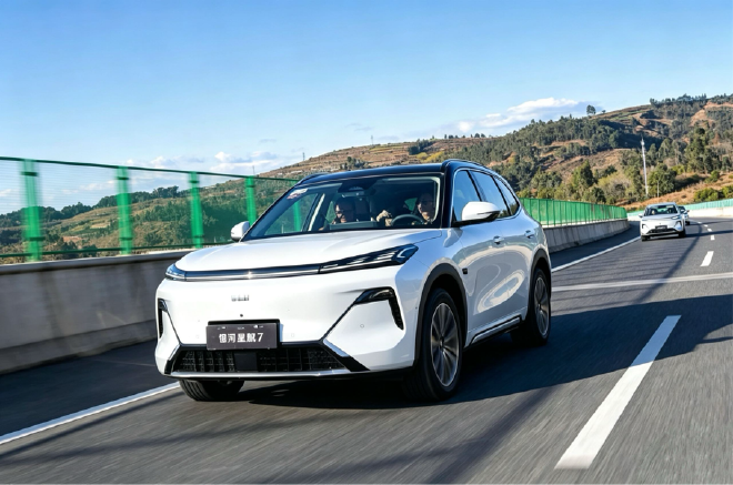 油电醇全能源A+级家用SUV 吉利银河星舰7 EF体验