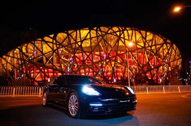 纵横五载 感恩常在—北京石景山保时捷中心盛大开业五周年