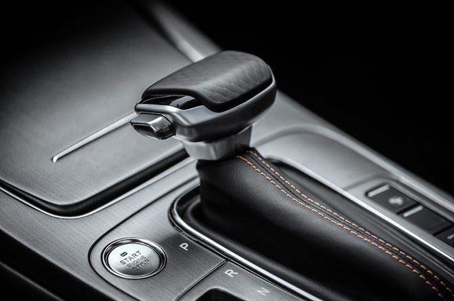 预计售价11-14万元 欧尚X7内饰官图发布