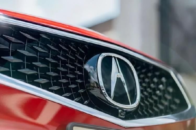 2022中国车市回顾：缺芯贵电，供应链与成本遭受多重考验