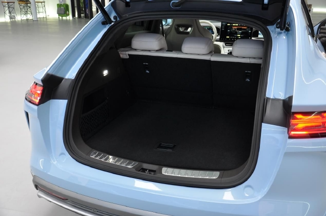 会成今年的爆款吗 静态体验腾势N7