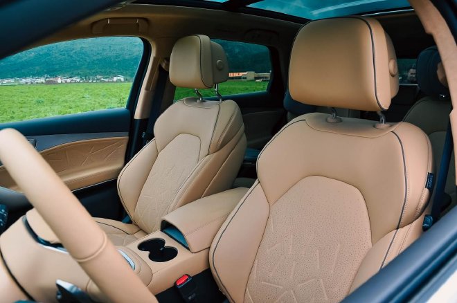 The choice on face is important Test drive Denza N8 DM-p