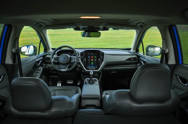 Compact and easy to open Upgrade the three-eyed EyeSight test drive Subaru CROSSTREK Asahi Leopard
