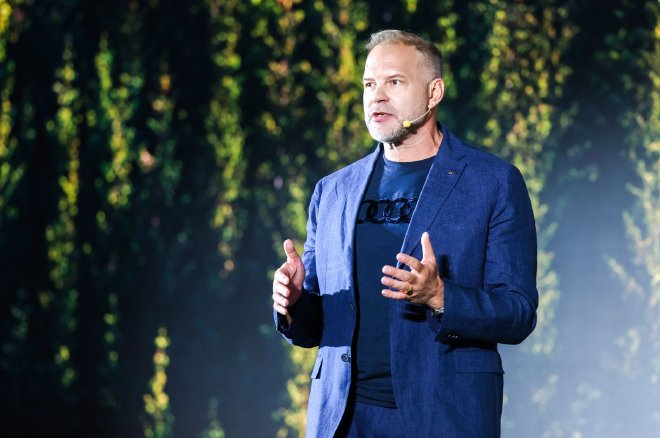 一汽奥迪携奥迪 e-tron GT亮相“可持续设计峰会”