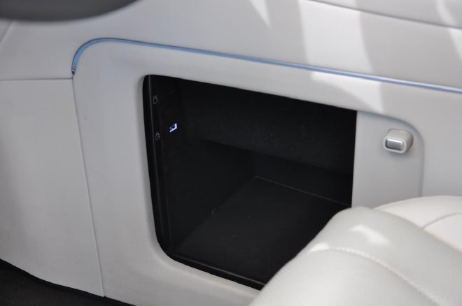 再看问界M9 凭啥它是千万内最好的SUV