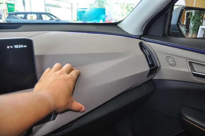 除了长续航还有什么亮点？ 实拍起亚EV5 720长续航版