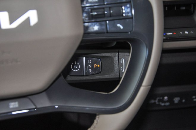 除了长续航还有什么亮点？ 实拍起亚EV5 720长续航版