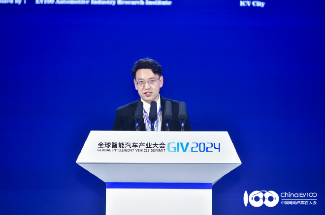 火山引擎汽车行业总经理杨立伟