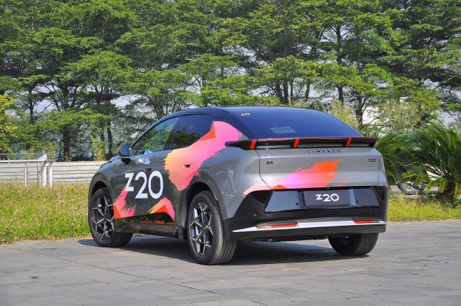 试驾领克Z20 一辆合格的“玩具”车？