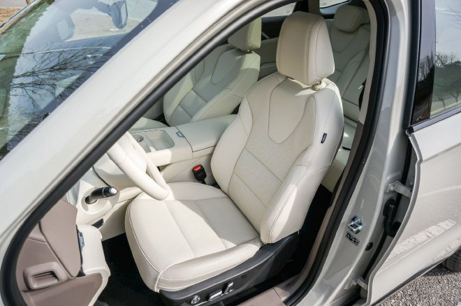 二代Hi4+视觉智驾 试驾体验二代哈弗枭龙MAX