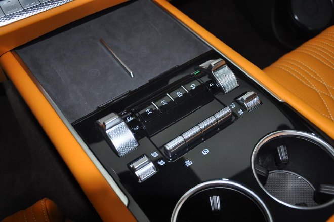 新款坦克500正式上市 售价33.5-37.5万元