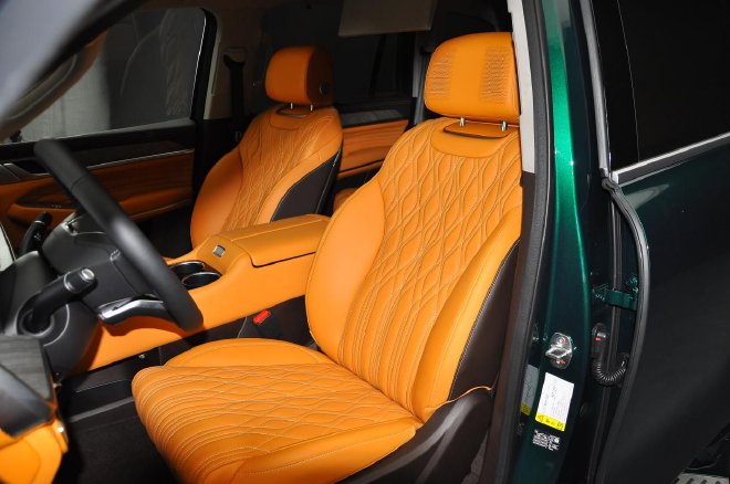 新款坦克500正式上市 售价33.5-37.5万元