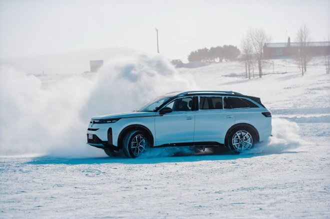 不仅硬核还智能 冰雪试驾一汽-大众全新揽境/揽巡