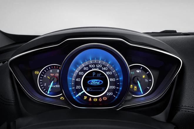 福特新福睿斯重磅亮相焕然一新打造时尚家轿新典范