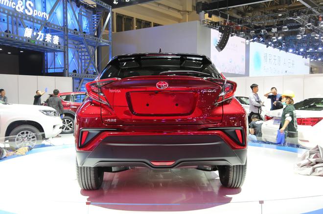 天生就是小霸王 一汽丰田奕泽IZOA