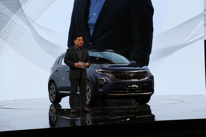 品牌营销室室长 尹重宽先生