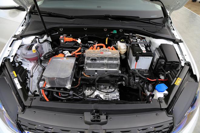 国产电动车领衔 大众全新纯电动车亮相