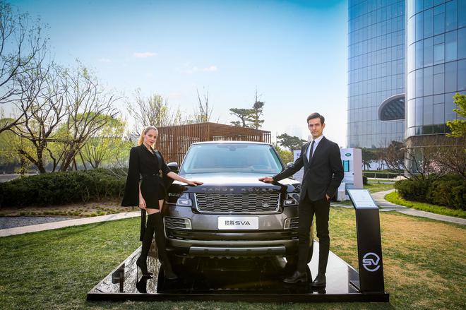 《风度men’s uno》携手英伦豪车品牌捷豹和路虎品牌，以及顶奢生活方式代表品牌 dunhill打造私人定制生活沙龙