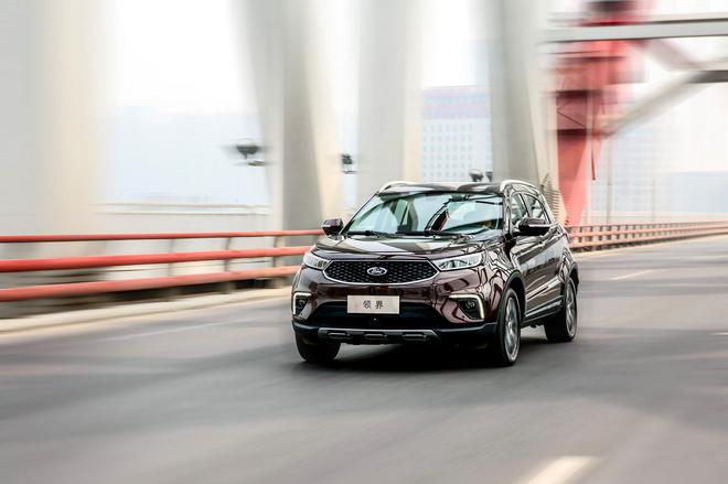 穿行城市间，福特领界领你看重庆