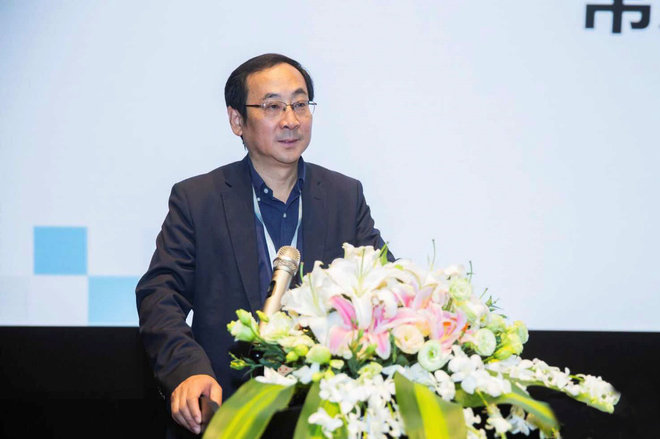 中国汽车工程学会常务副理事长兼秘书长张进华