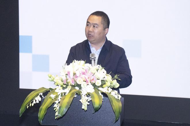 襄阳市人民政府副秘书长路辉