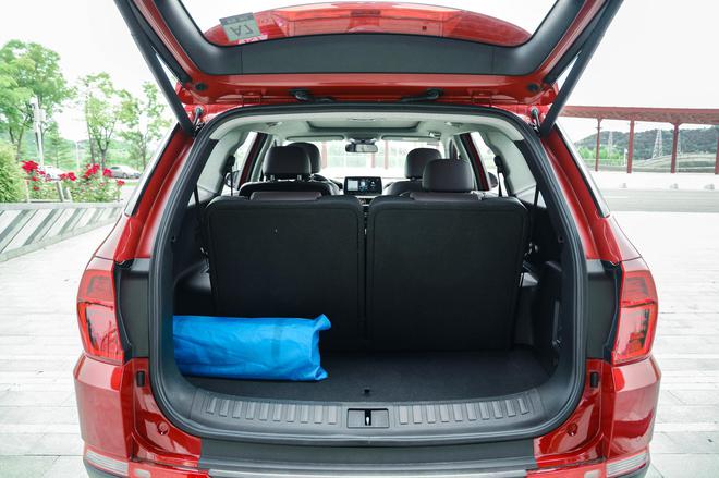 欲回归主流梯队 试驾北京现代第四代胜达