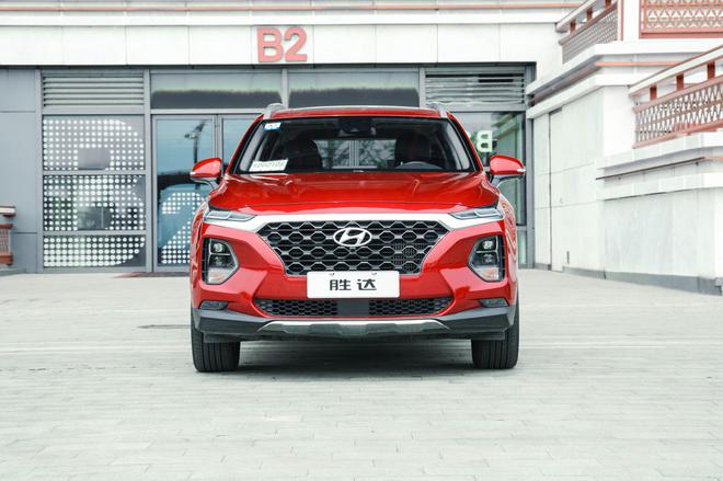 欲回归主流梯队 试驾北京现代第四代胜达