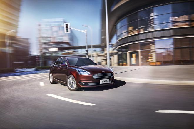 “惠”生活 为幸福加速 7.98万起 2019款福睿斯升级上市