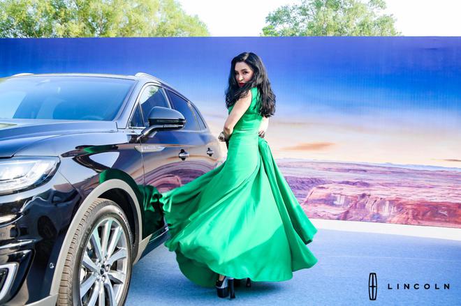 旅法中低音歌唱家Cindy Bao辛宝儿