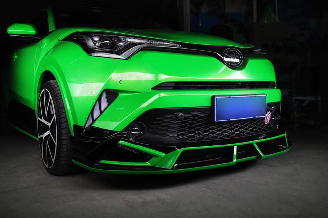 彩绘达人对C-HR一见钟情，这车的魅力到底有多大？