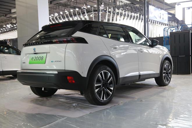 2019广州车展：东风标致e-2008正式亮相