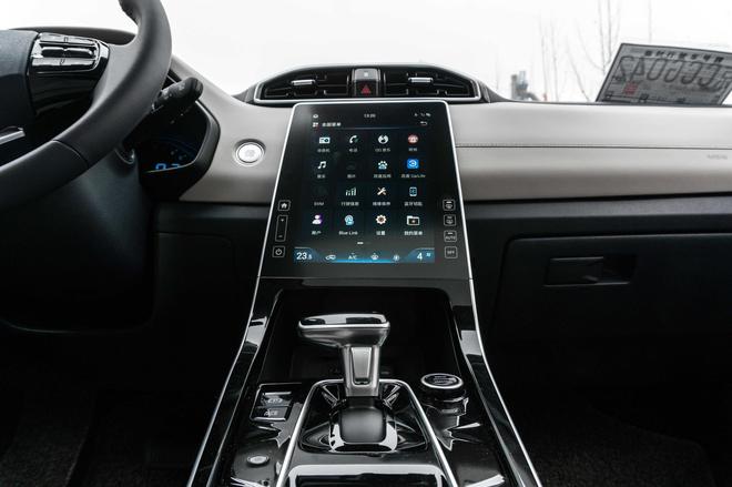 请叫我“小酷男” 新一代ix25能否俘获年轻人的心？