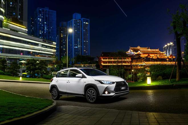 江南无所有，聊赠一枝春