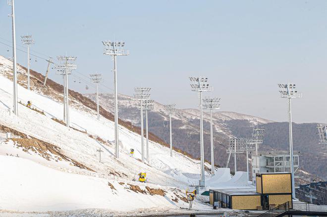 揭秘冬奥场馆 体验普利司通冰锐客轮胎