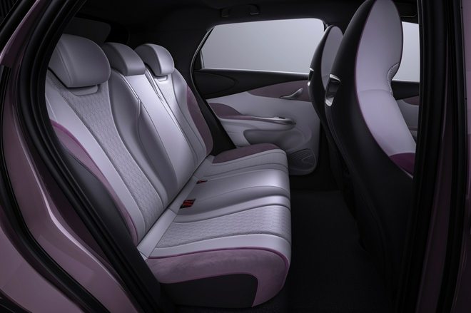 海洋美学+e平台 3.0首款车型 比亚迪海豚将于8月13日正式启动预售