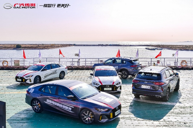 影豹领衔 广汽传祺“没有弯道的传祺世界”2021赛季天津开启