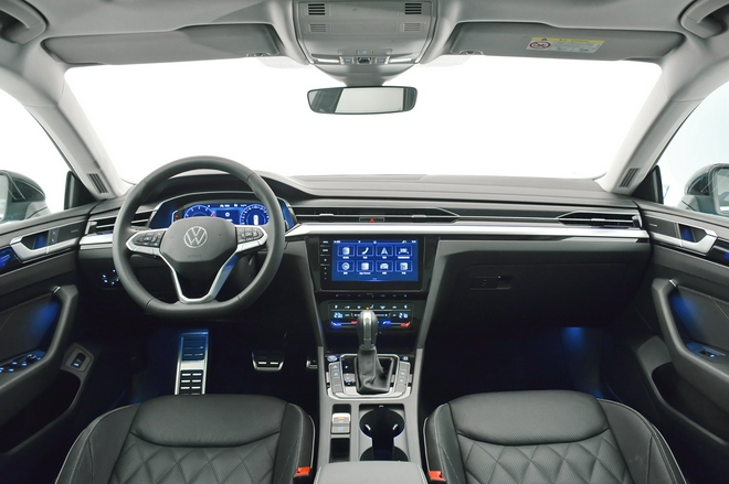 不用非得买房车 这几款原厂车型就能带你去玩去野